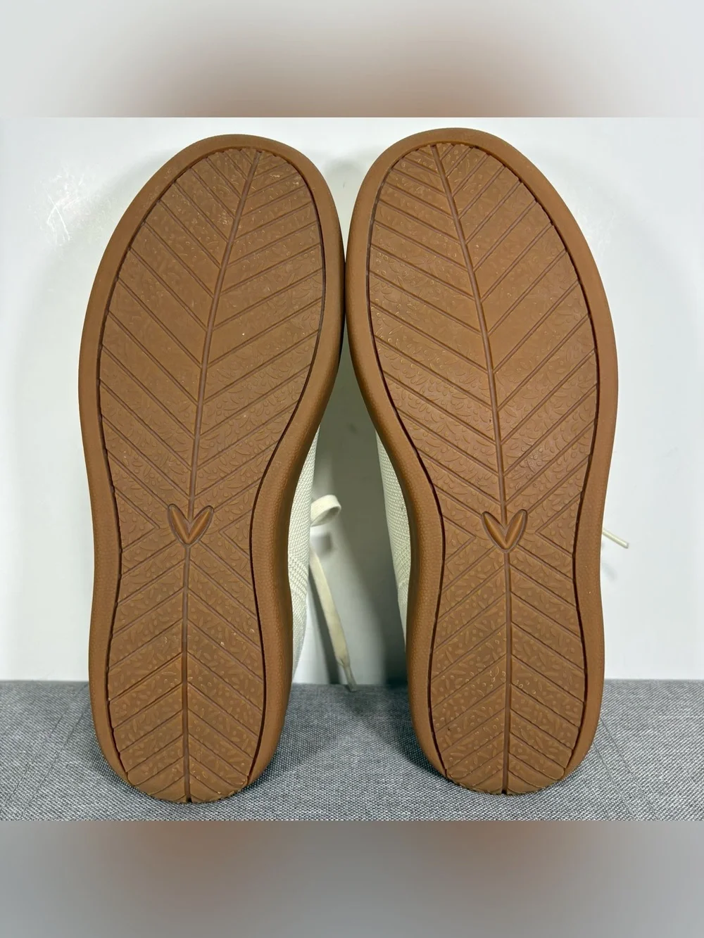 Vivaia Canvas Low-Top Sneakers in Cream with Brown Sole- woman’s EU 40